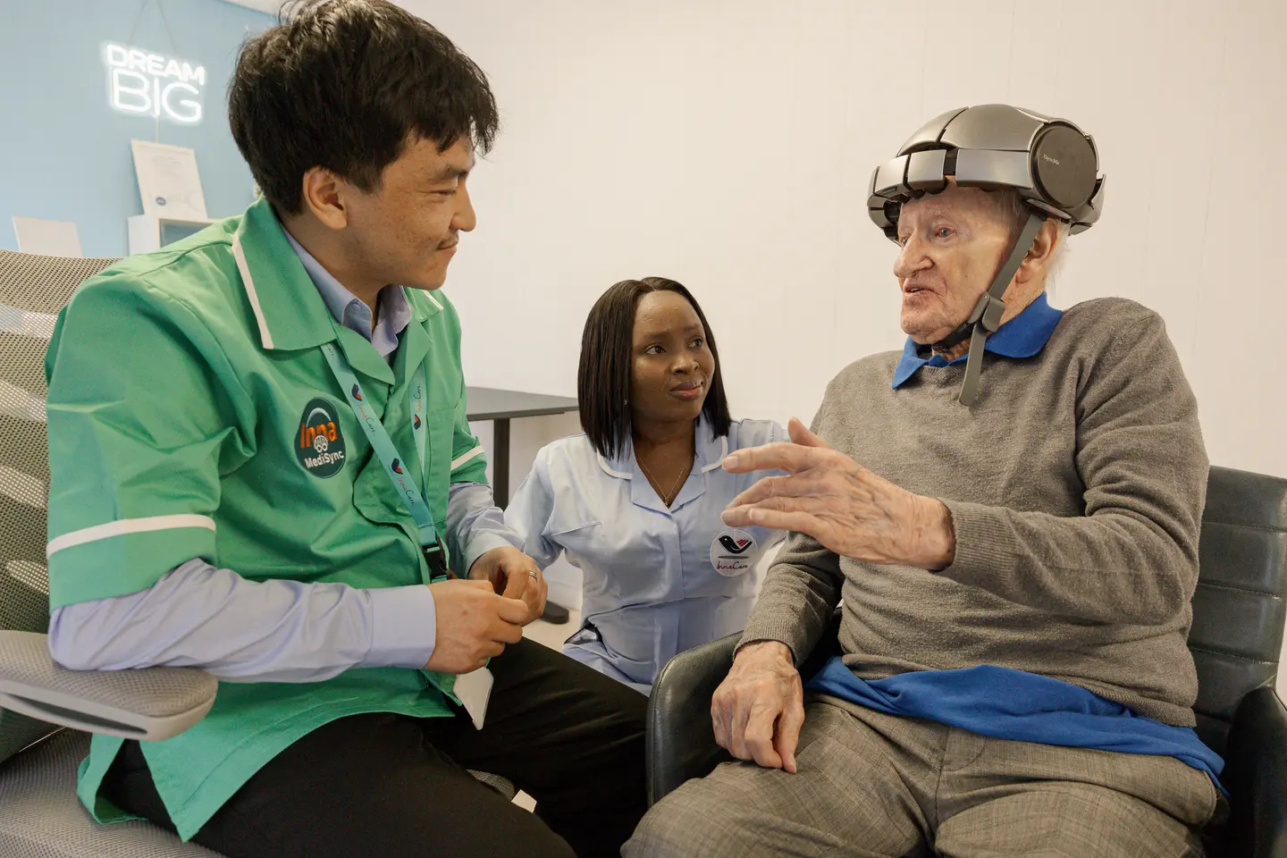 Senior brain health support at Inna MediSync